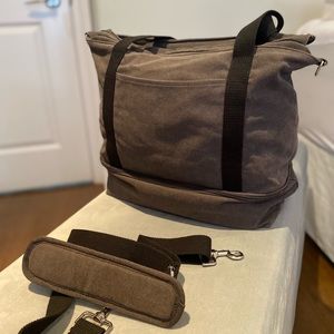 Lo & Sons Catalina Deluxe Tote - Midnight Ash